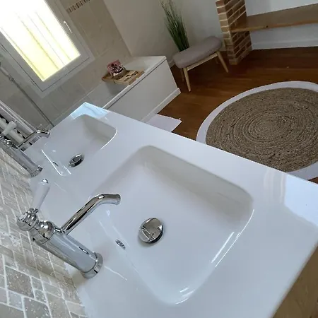 Bed and breakfast Aurefées 3*